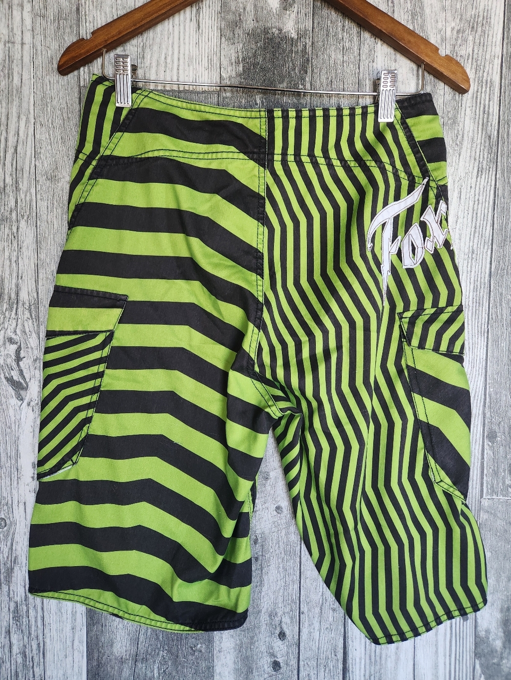 Fox Racing Board Shorts Summer Green Black Size 30 - Picture 6 of 7